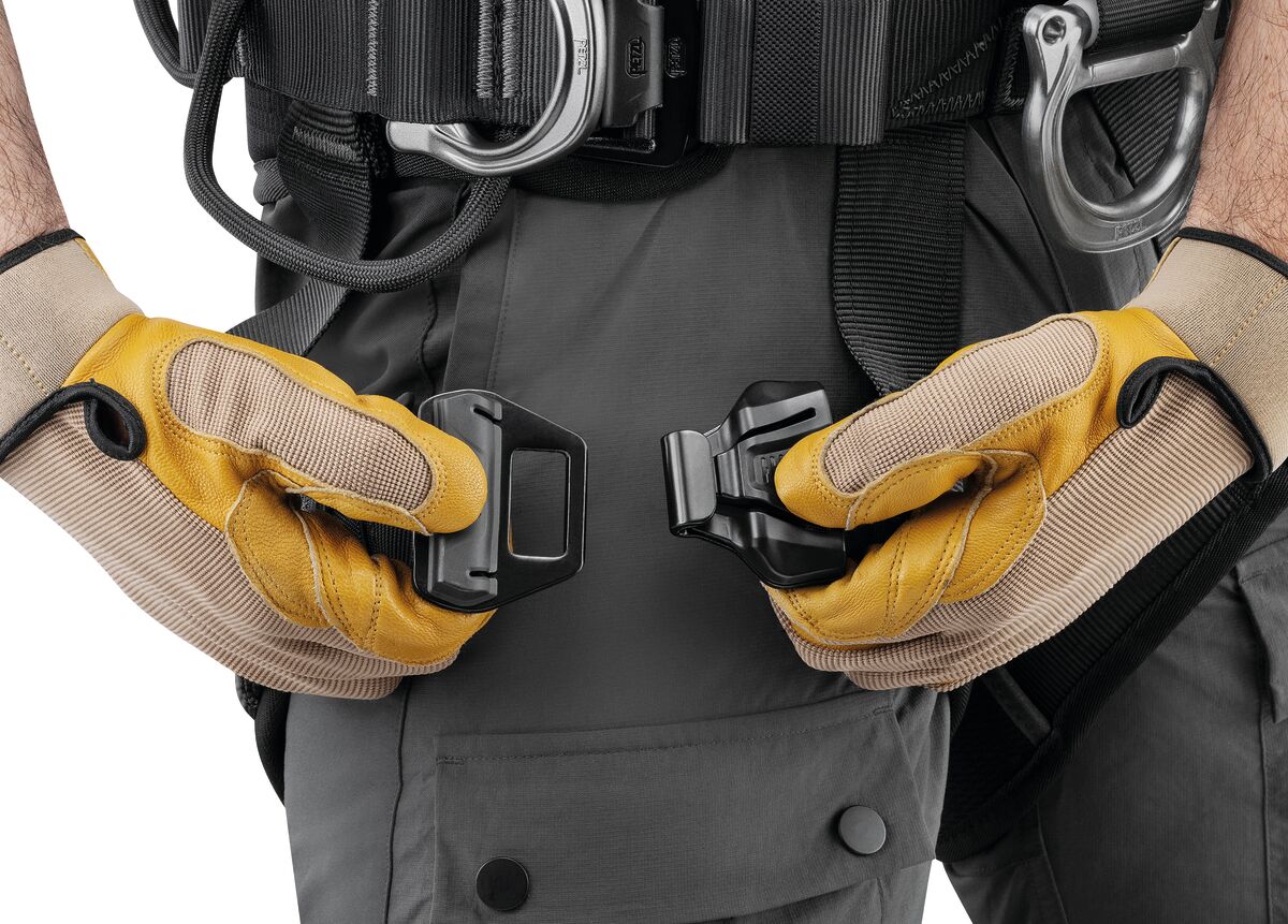 Petzl AVAO BOD FAST International Version